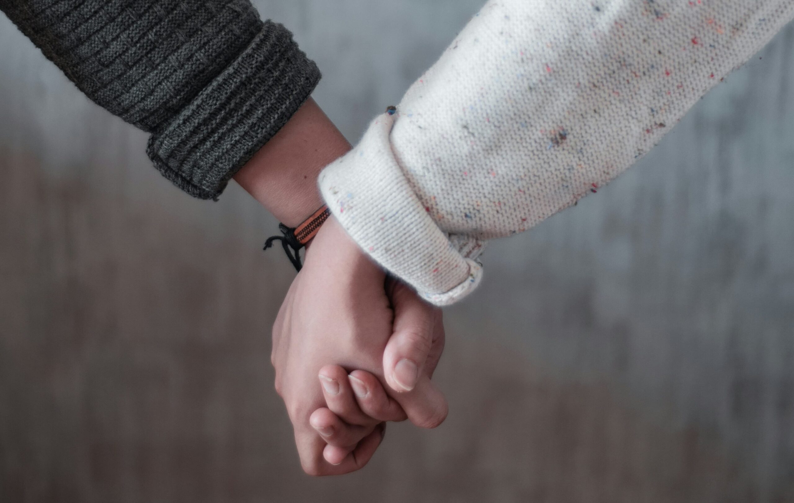 Partner Cheating Signs: How to Detect Infidelity in a Relationship